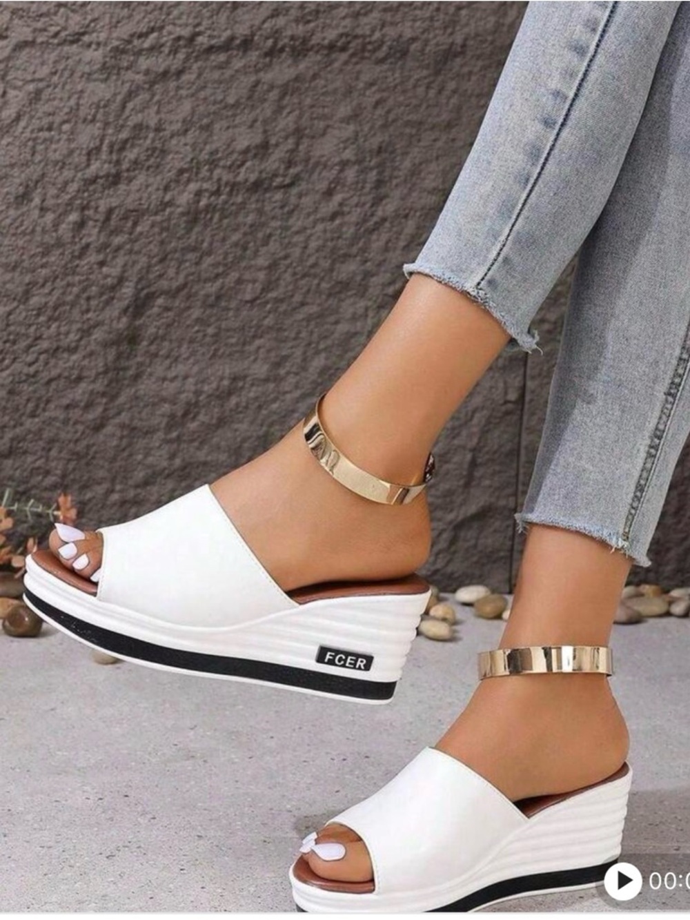 SHEIN White Platform Wedge Slides.